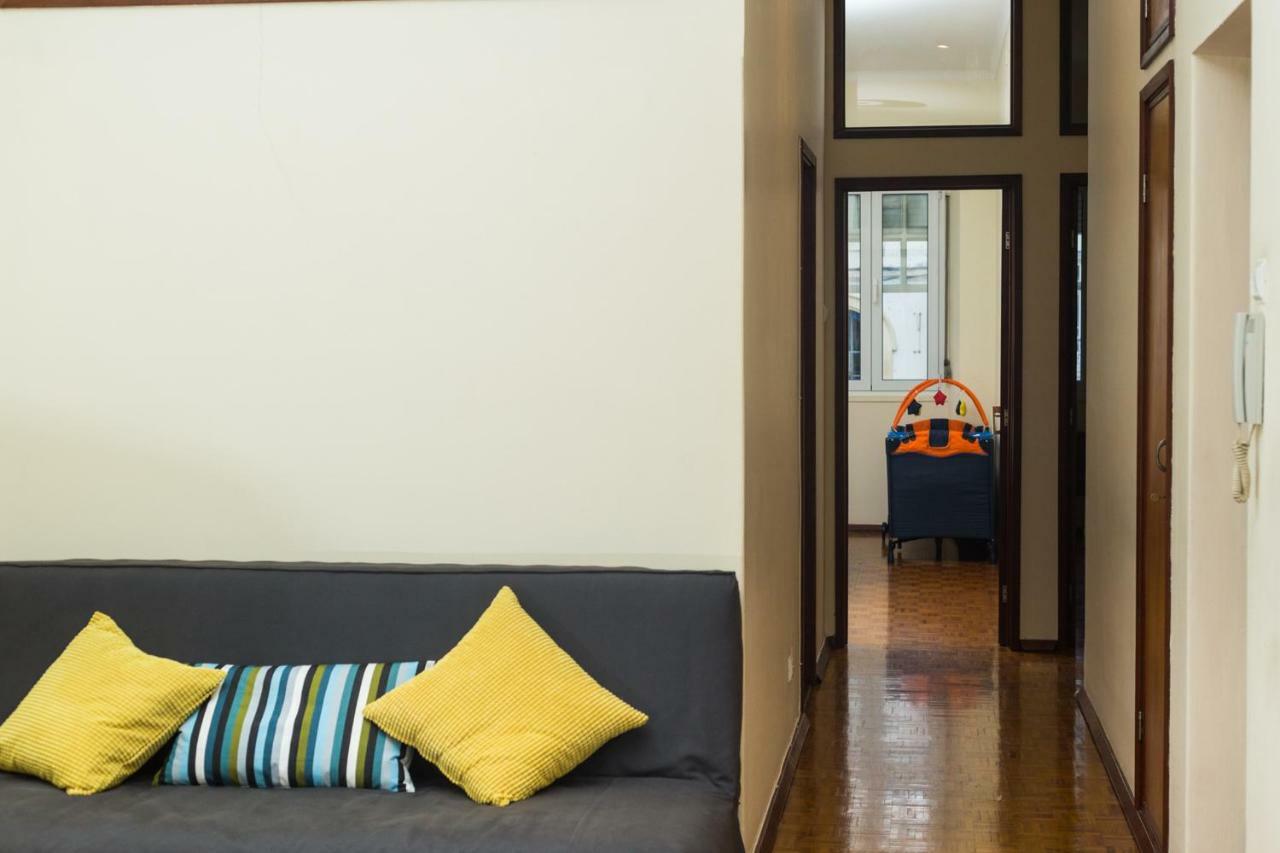 アヴェイロDowntown Shelter - Casa Da Pracaアパートメント エクステリア 写真