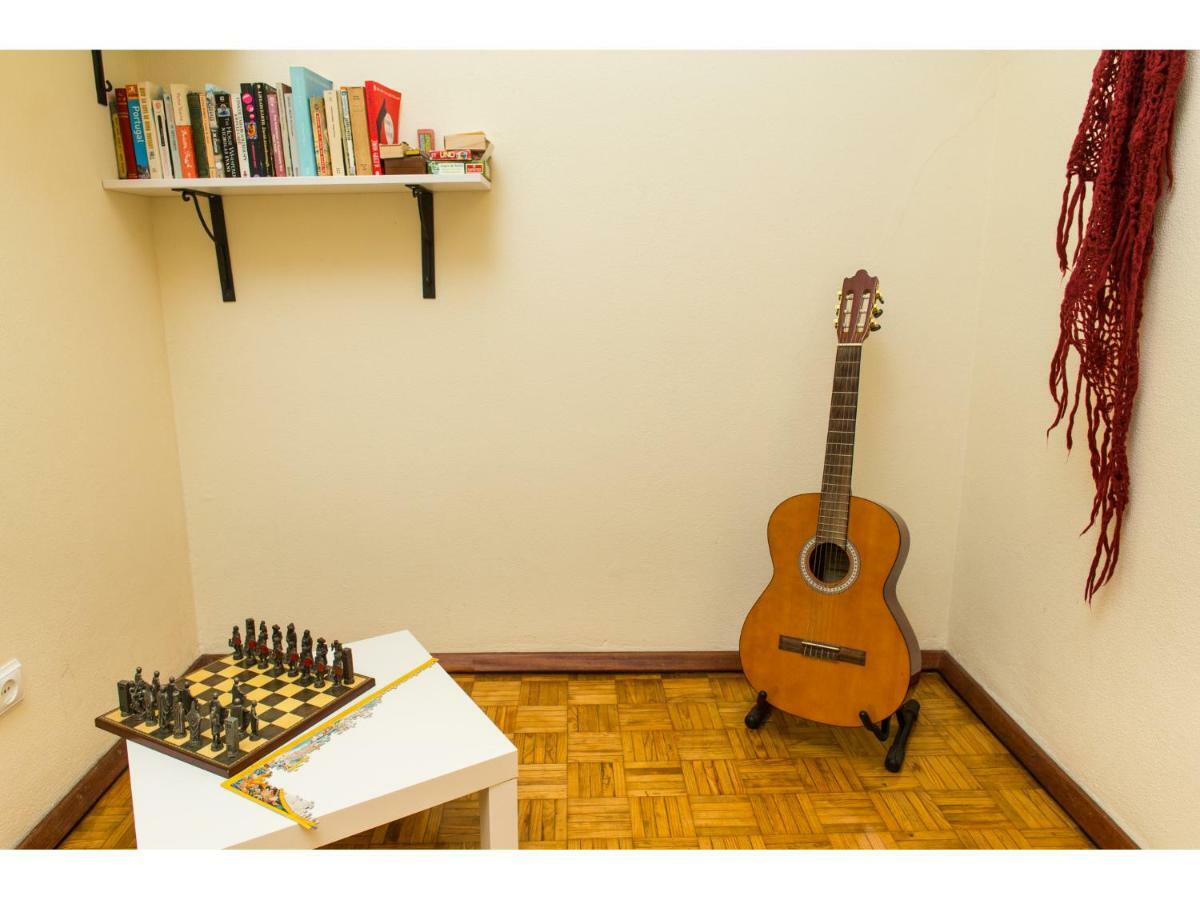 アヴェイロDowntown Shelter - Casa Da Pracaアパートメント エクステリア 写真