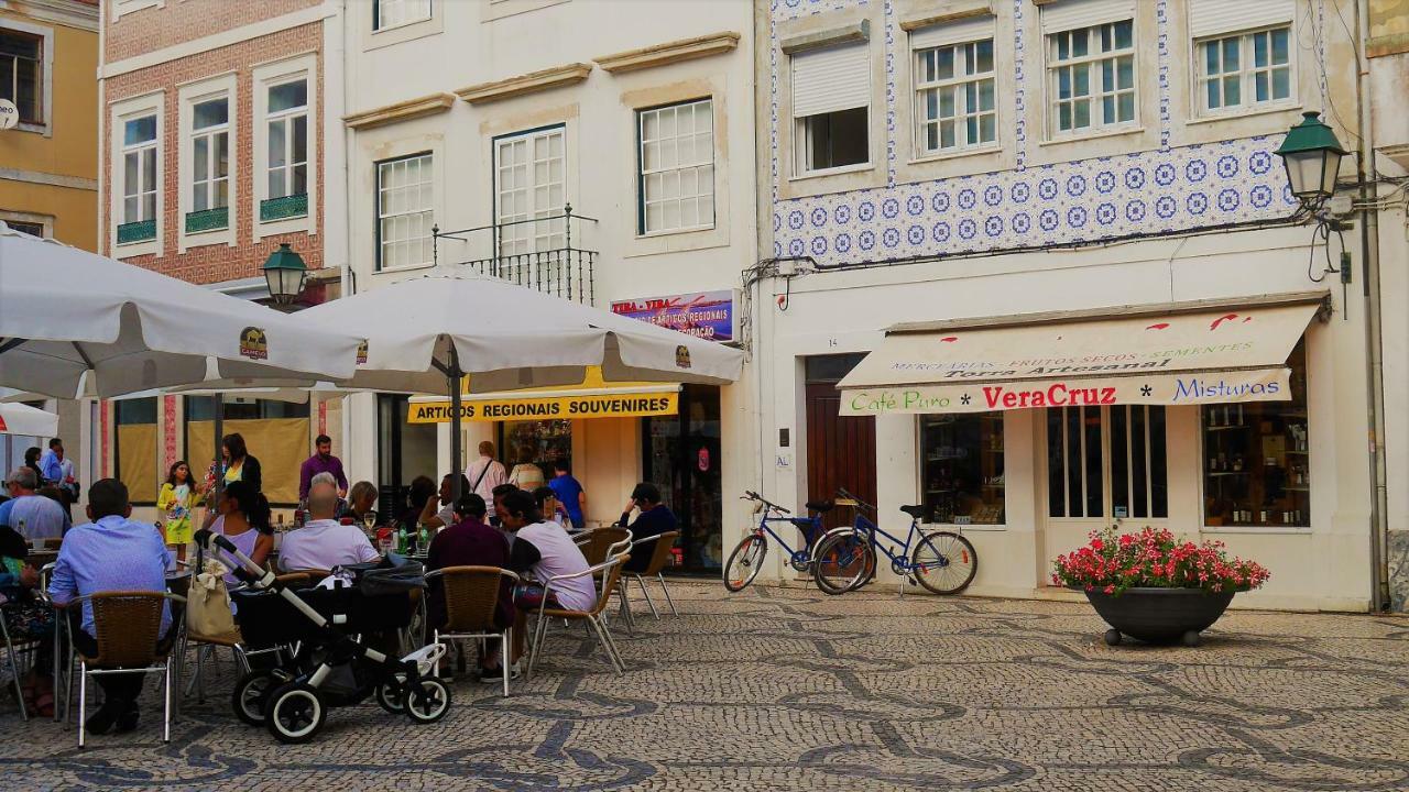 アヴェイロDowntown Shelter - Casa Da Pracaアパートメント エクステリア 写真