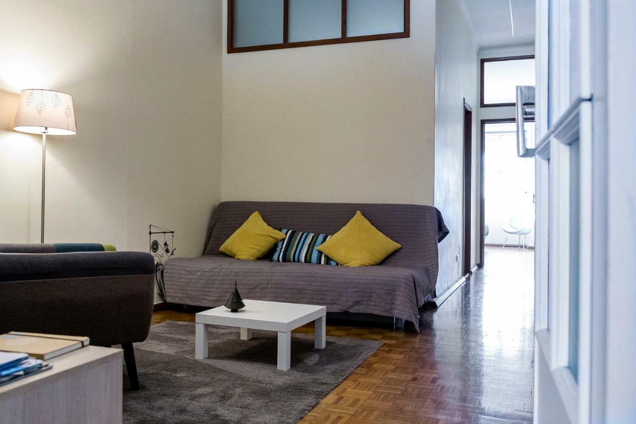 アヴェイロDowntown Shelter - Casa Da Pracaアパートメント エクステリア 写真